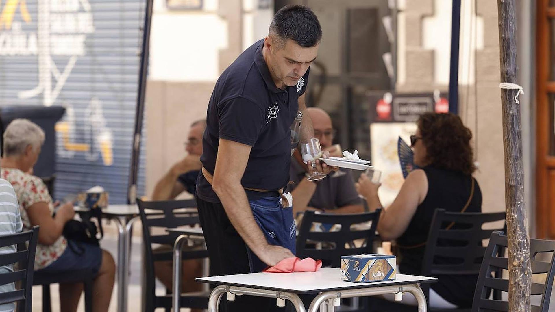 Average salary in Spain is 500 euros lower than in the EU as a whole